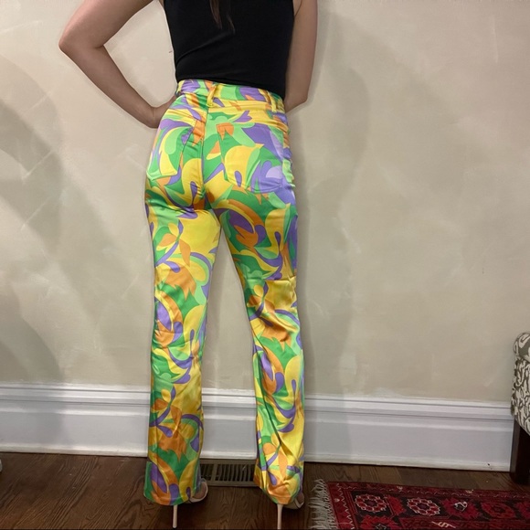 WeWoreWhat Pants - WeWoreWhat Mardi Gras Print Boot Cut Pants in a Size 6